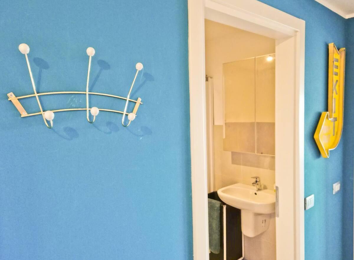 Modern & Bright Flat - 2 Min From The Sea Lejlighed Savona Eksteriør billede