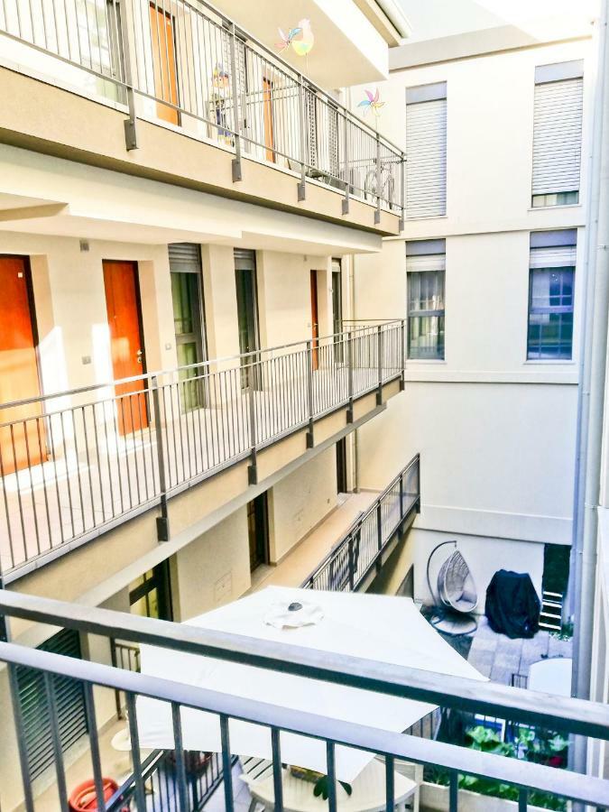 Modern & Bright Flat - 2 Min From The Sea Lejlighed Savona Eksteriør billede